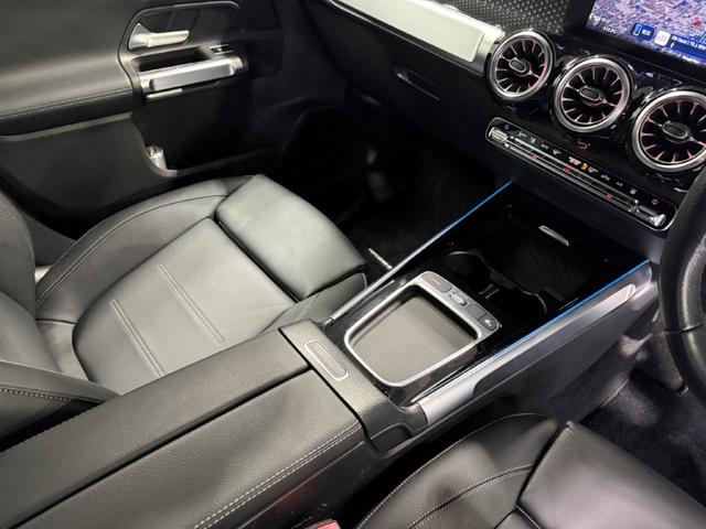 ���{�ő�K�͂̃����Z�f�X�E�x���c�F�蒆�ÎԓW����ł��B���悻�Q�T��W���\�ȉ����W����ƁA���悻�W�O��W���ł���L�����O�W���Ɍ��I���ꂽ�T�[�e�B�t�@�C�h�J�[���펞�W�����Ă���܂��B