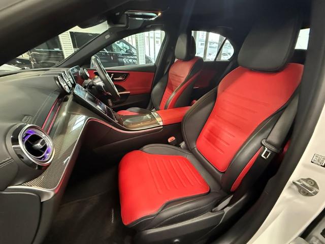 Ｃクラス Ｃ２００アバンギャルド　ＡＭＧラインパッケージ　レザーエクスクルーシブＰＫＧ　ベーシックＰＫＧ　パノラミックＳ／Ｒ　レーダーセーフティＰＫＧ　ヘッドアップディスプレイ　３６０°カメラ　前後ドラレコ３６０　赤黒本革　Ｆメモリー付パワーシート＆ヒーター（35枚目）