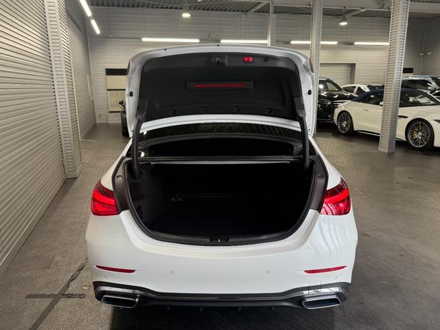 Ｃクラス Ｃ２００アバンギャルド　ＡＭＧラインパッケージ　レザーエクスクルーシブＰＫＧ　ベーシックＰＫＧ　パノラミックＳ／Ｒ　レーダーセーフティＰＫＧ　ヘッドアップディスプレイ　３６０°カメラ　前後ドラレコ３６０　赤黒本革　Ｆメモリー付パワーシート＆ヒーター（51枚目）