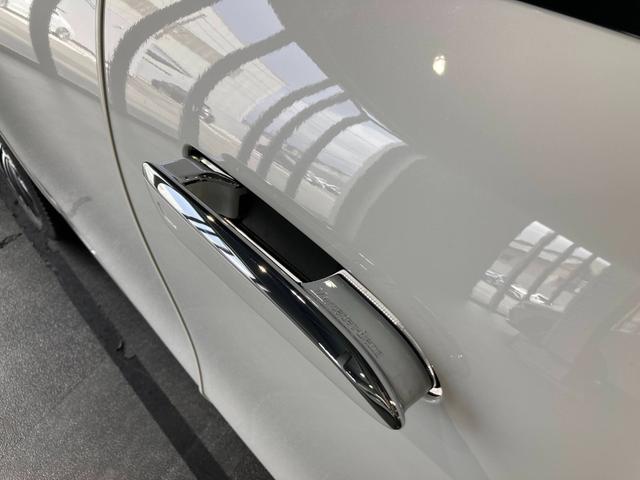 Ｅクラス Ｅ３５０ｅ　スポーツエディションスタードライバーズＰ　レザーエクスクルーシブＰＫＧ　アドバンスドＰＫＧ　アドバンスドパーキングＰＫＧ　デジタルインテリアＰＫＧ　パノラミックＳ／Ｒ　前後ドラレコ３６０　ヘッドアップＤ　ブルメスタ　ＭＢＵＸハイパースクリーン（14枚目）