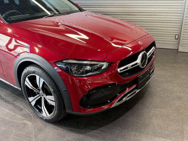 Ｃクラスオールテレイン Ｃ２２０ｄ　４マチック　オールテレイン　レザーエクスクルーシブＰＫＧ　パノラミックＳ／Ｒ　ヘッドアップディスプレイ　ブルメスタサウンド　パワーゲート／フットオープナー付　Ｆメモリー付パワーシート＆ベンチレーター＆ＦＲヒーター　ドラレコ３６０（4枚目）