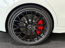C63 S E パフォーマンス ステーションワゴン AMGパフォーマンスPKG AMGカーボンPKG パノラミックSR ブルメスタサウンド ヘッドアップディスプレイ ワイヤレスチャージ メモリー付パワーシート&ベンチレーター&ヒーター フットオープナー(9枚目)