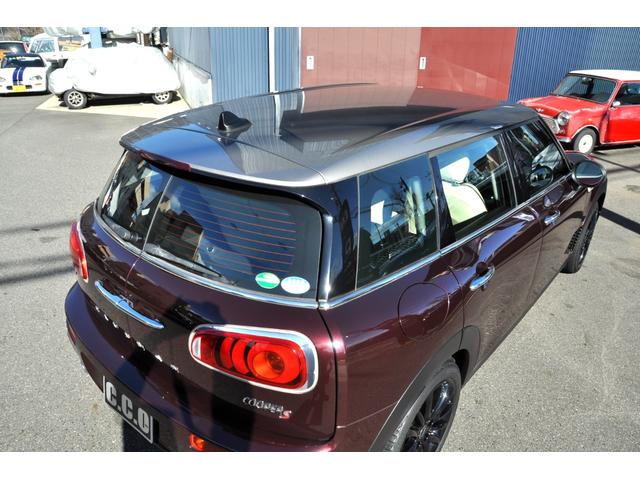 ＭＩＮＩ クーパーＳ　クラブマン　ワンオーナー　禁煙車　カバナシートカバー　純正ＨＤＤナビ　バックカメラ　クルーズコントロール　純正１７インチＡＷ　スマートキー（17枚目）