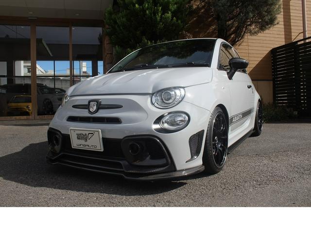 アバルト５９５ コンペティツィオーネ　１オーナー・バッドフェイスボンネット・ＫＷ車高調・ＡＤＶＡＮ１７ｉｎｃｈＡＷ・カーボンボディーパーツ・インテリアパーツ・ＭＣＢ・ｄｉｖｅｒｔｉエアクリ・ローポジシートレール（21枚目）