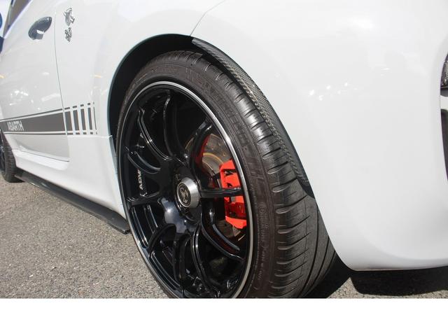 アバルト５９５ コンペティツィオーネ　１オーナー・バッドフェイスボンネット・ＫＷ車高調・ＡＤＶＡＮ１７ｉｎｃｈＡＷ・カーボンボディーパーツ・インテリアパーツ・ＭＣＢ・ｄｉｖｅｒｔｉエアクリ・ローポジシートレール（23枚目）