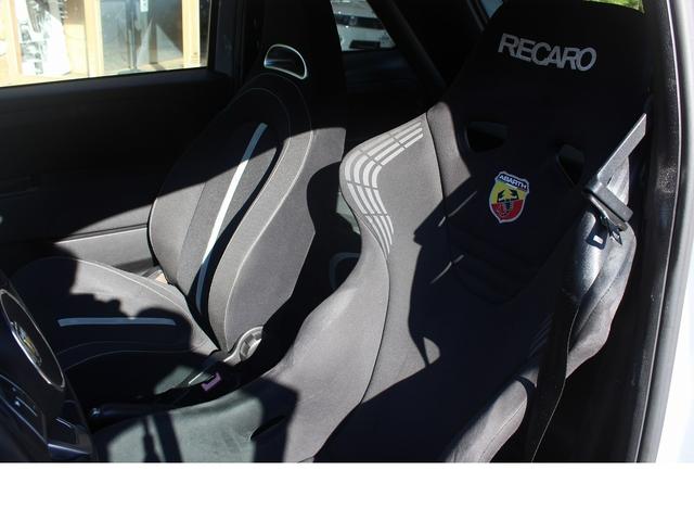 アバルト500 G-TECHタービン/インタークーラー/ECU/バルブ付きマフラー/224PS・ロールゲージ・Brembo・アラゴスタ車高調・レカロフルバケ・リアビックローター・アドバン17インチAW・カーボンリップ(9枚目)