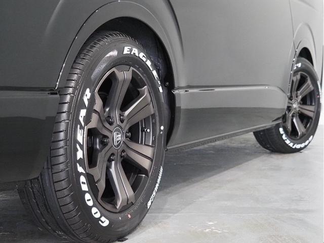 ロングDX GLパッケージ MOBY DICK FLEXキャンピングカー サブバッテリー 外部充電 ベッドキット シンク 冷蔵庫 FLEXCUSTOM(7枚目)
