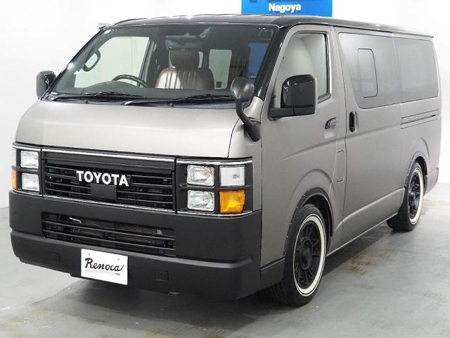 ハイエースバン スーパーGL ダークプライムII ハイエース リノカ コーストライン オールペイント 角目4灯 ルーフツートン 各所メッキ部分ブラック塗装 シートカバー クラシックブラック ベッドキッド ローダウン アルミホイール リボンタイヤ(4枚目)