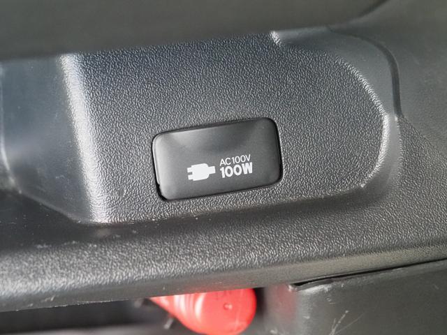 ハイエースバン スーパーGL ダークプライムII ハイエース リノカ コーストライン オールペイント 角目4灯 ルーフツートン 各所メッキ部分ブラック塗装 シートカバー クラシックブラック ベッドキッド ローダウン アルミホイール リボンタイヤ(25枚目)