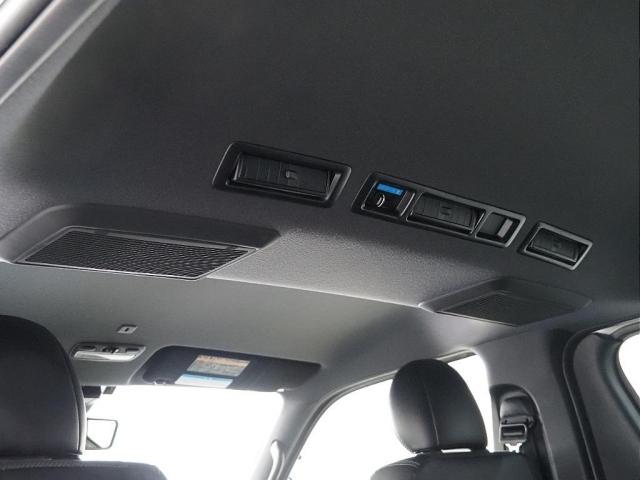 ハイエースバン ロングスーパーGL ダークプライムS ハイエースバン DARKPRIME S スーパーGL ディーゼル4WD パール 両側パワースライドドア ハーフレザーシート 足回りチューン GR製フロントスポイラー マッドフラップ アルミホイール(12枚目)