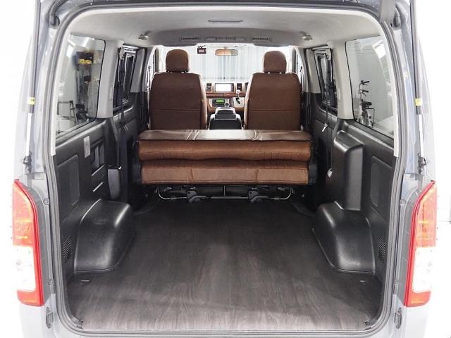 ハイエースバン ロングスーパーGL トヨタ ハイエースバン リノカ コーストライン クラシックカスタム オールペイント 前後メッキラッピング BJメキシカン ホワイトリボンタイヤ クラシックシートカバー 茶木目インテリアパネル ETC(14枚目)