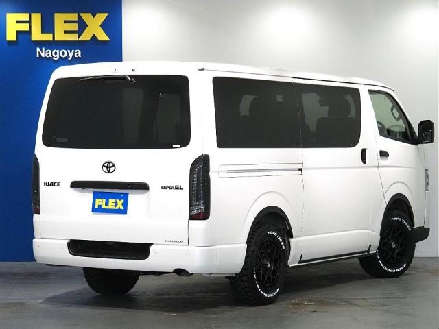 ハイエースバン スーパーGL ダークプライムII ハイエース ディーゼル4WD 両側パワースライドドア パールホワイト オフロードパッケージ ブラックエディション プレステージLEDテールランプ オーバーフェンダー TOYOオープンカントリー ETC(7枚目)