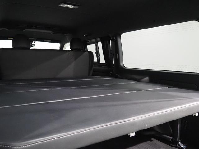 ハイエースバン スーパーGL ダークプライムII ハイエース ワイドバン ディーゼル 2WD サイドオーニング ローダウン アルミホイール パラダホワイトレタータイヤ オーバーフェンダー シグマオリジナルLEDテールランプ ベッドキッド シートカバー(35枚目)