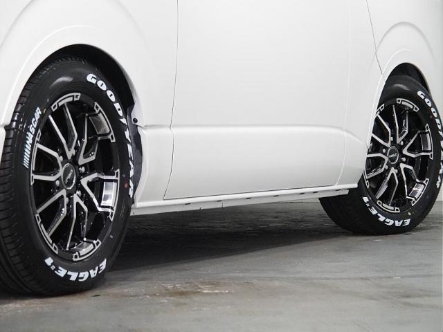 ハイエースワゴン GL ロング ファインテックツアラー ファインテックツアラー 両側パワースライドドア ローダウン FLEXオリジナルカスタムパーツ スポイラー オーバーフェンダー アルミホイール テールランプ シートカバー インテリアパネル アルパイン(8枚目)
