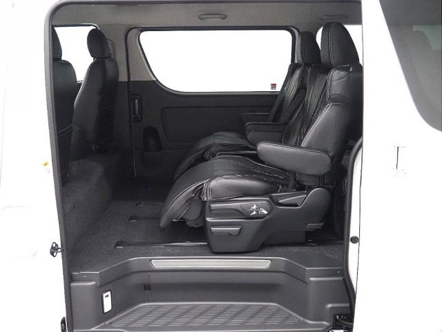 ハイエースワゴン GL ロング ファインテックツアラー ファインテックツアラー 両側パワースライドドア ローダウン FLEXオリジナルカスタムパーツ スポイラー オーバーフェンダー アルミホイール テールランプ シートカバー インテリアパネル アルパイン(14枚目)
