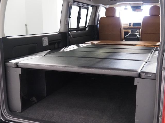 ハイエースバン ロングスーパーＧＬ　ハイエースバン　リノカ　コーストライン　フレックスオリジナルフェイスチェンジ角目４灯　クラシックカー　メッキラッピング　キャメル内装シートカバー　インテリアパネルセット　ベッドキッド　バックカメラ（34枚目）