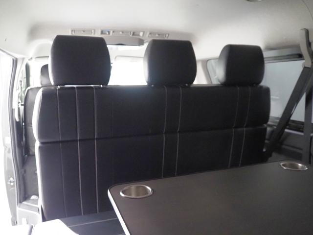 ハイエースワゴン ＧＬ　ハイエース　ワゴン　フルフラットシート　セカンドシート３人掛け　ＢＬＡＣＫＥＤＩＴＩＯＮ　ローダウン　オリジナルホイール　オーバーフェンダー　煌ＬＥＤテールランプ　大画面ナビアルパイン　フリップモニタ（34枚目）