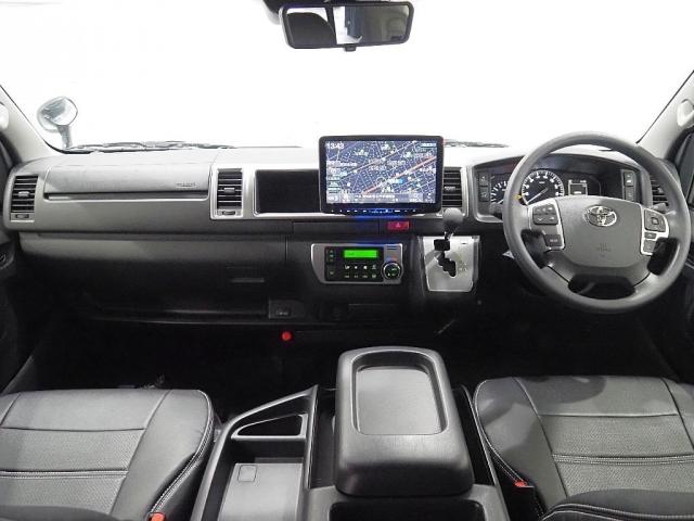 ハイエースワゴン GL ハイエース ワゴンGL フルフラット 内装架装Ver5 ベンチシート 対面シート 車中泊 フローリング施工 アルパイン製11インチ 12.8インチフリップダウンモニター バックカメラ ETC ソナー(10枚目)