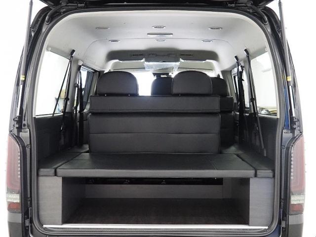 ハイエースワゴン GL ハイエース ワゴンGL フルフラット 内装架装Ver5 ベンチシート 対面シート 車中泊 フローリング施工 アルパイン製11インチ 12.8インチフリップダウンモニター バックカメラ ETC ソナー(17枚目)
