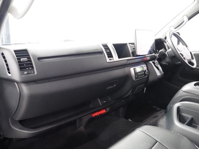 ハイエースワゴン GL ハイエース ワゴンGL フルフラット 内装架装Ver5 ベンチシート 対面シート 車中泊 フローリング施工 アルパイン製11インチ 12.8インチフリップダウンモニター バックカメラ ETC ソナー(25枚目)