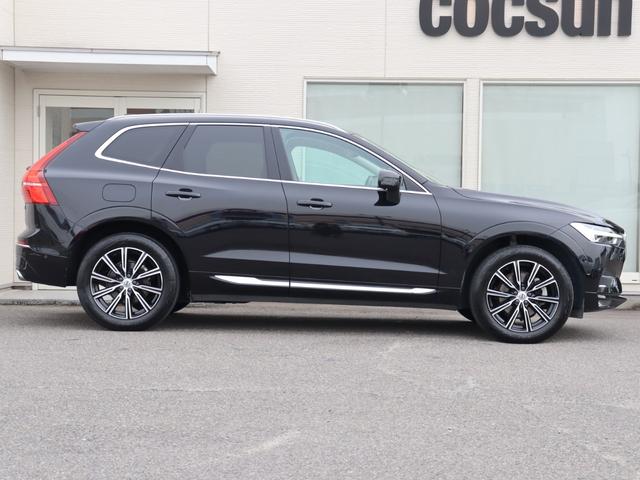 ＸＣ６０ Ｄ４　ＡＷＤ　インスクリプション　パノラマガラスサンルーフ　ポールスターパフォーマンスソフトウェア　パーフォレーテッド／ナッパレザー　ブロンドインテリア　ステアリングヒーター　ベンチレーションシート　パイロットアシスト　禁煙車（7枚目）