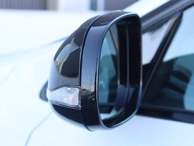 Ｖ４０ クロスカントリー　Ｄ４　サマム　ｈａｒｍａｎ／ｋａｒｄｏｎプレミアムサウンド　オフブラックインテリア　本革シート　シートヒーター　パワーシート　モダンウッドパネル　ナビゲーション　リアビューカメラ　ＰＣＣキーレスドライブ　禁煙車（47枚目）