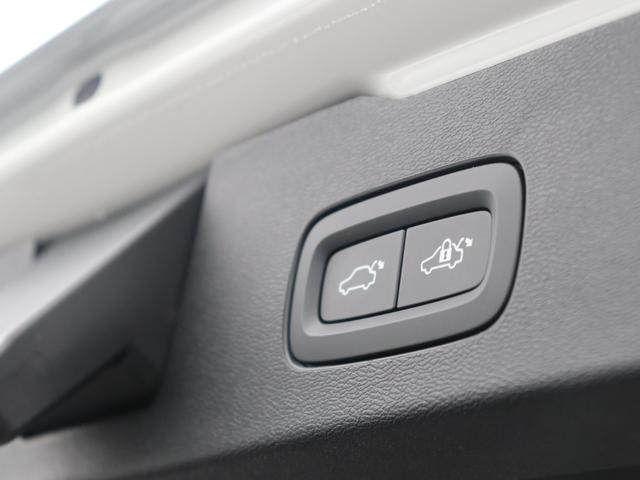 Ｖ６０ Ｂ５　インスクリプション　ワンオーナー　ｈａｒｍａｎ／ｋａｒｄｏｎプレミアムオーディオ　パーフォレーテッド／ファインナッパレザー　ブロンドインテリア　シートヒーター　シートベンチレーション　ステアリングヒーター　禁煙車（41枚目）