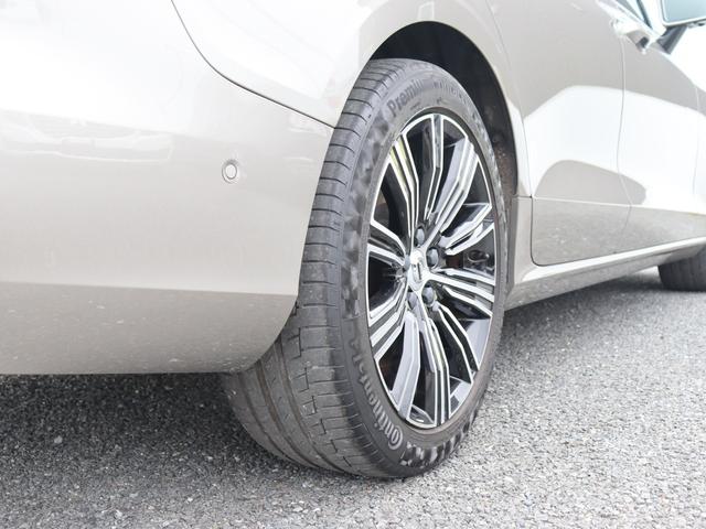 Ｖ６０ Ｔ５　インスクリプション　ｈａｒｍａｎ／ｋａｒｄｏｎプレミアムオーディオ　アンバー／パーフォレーテッドファインナッパレザー　マッサージ機能　シートヒーター　シートベンチレーション　リアエアコン　ドライブレコーダー　禁煙車（53枚目）