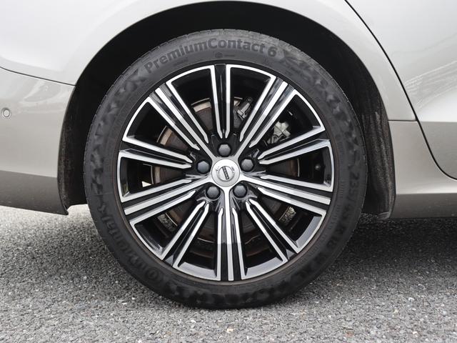 Ｖ６０ Ｔ５　インスクリプション　ｈａｒｍａｎ／ｋａｒｄｏｎプレミアムオーディオ　アンバー／パーフォレーテッドファインナッパレザー　マッサージ機能　シートヒーター　シートベンチレーション　リアエアコン　ドライブレコーダー　禁煙車（55枚目）