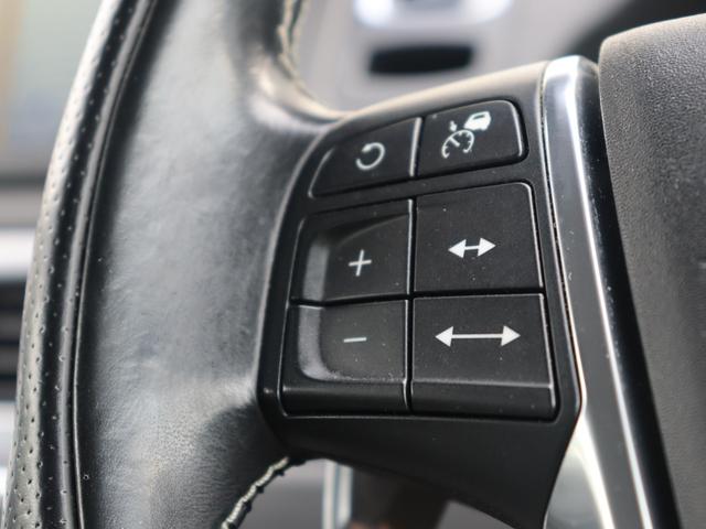 XC70 T5 ダイナミックエディション 国内100台限定車 専用グロッシーブラック仕上げフロント/リアバンパートリム ドアミラーカバー ルーフレール 18インチアルミホイール“Freja” スポーツ・サスペンション 本革スポーツシート 禁煙(14枚目)