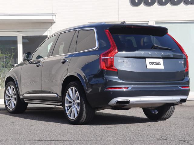 XC90 T6 AWD インスクリプション パーフォレーテッドファインナッパレザー シートヒーター シートベンチレーション ステアリングヒーター リアシートヒーター/エアコン パワーテールゲート ドライブレコーダー CD 禁煙車(10枚目)