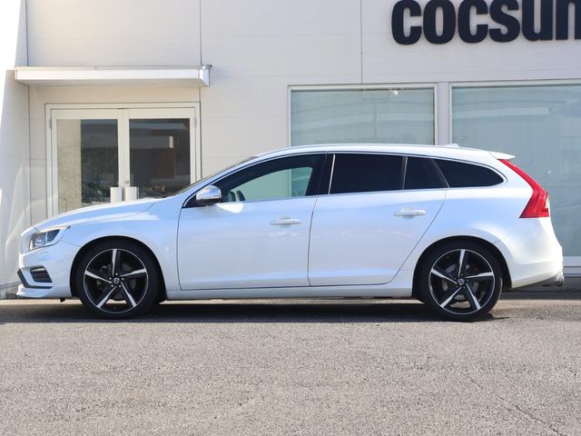 エンジンオイルはフランスのＭＯＴＵＬ（モチュール）を使用しています。新旧ボルボ各モデルに適合する異なる粘度のオイルをご用意しています。