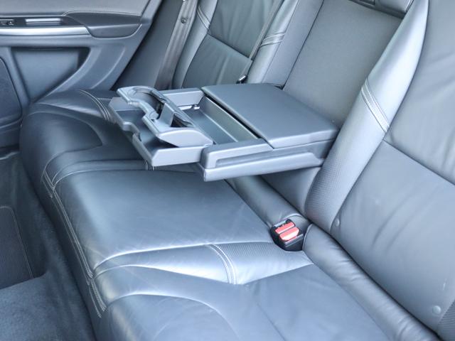 【ご納車後１ヶ月の初期不良対応】万全の納車前整備後にも、不測の事態による初期不良が起きてしまう事があります。当社では全てのお車に対して、初期不良対応期間を１ヶ月設けていますので安心です。