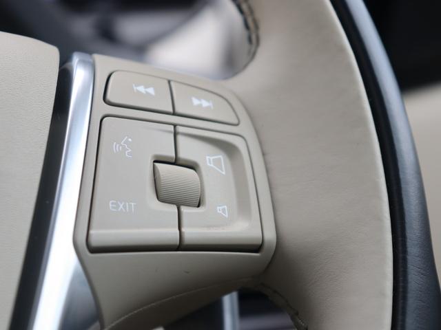 Ｖ７０ Ｔ５　クラシック　ｈａｒｍａｎ／ｋａｒｄｏｎプレミアムオーディオ　チルトアップ機構付サンルーフ　パーフォレーテッドレザーシート　シートヒーター　シートクーラー　アーバンウッドパネル　ドライブレコーダー　禁煙車（15枚目）