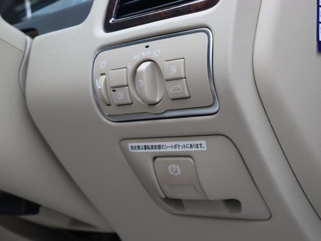 Ｖ７０ Ｔ５　クラシック　ｈａｒｍａｎ／ｋａｒｄｏｎプレミアムオーディオ　チルトアップ機構付サンルーフ　パーフォレーテッドレザーシート　シートヒーター　シートクーラー　アーバンウッドパネル　ドライブレコーダー　禁煙車（26枚目）