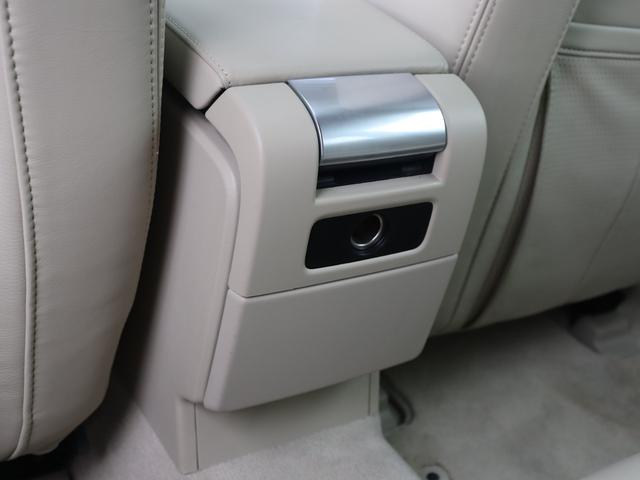 Ｖ７０ Ｔ５　クラシック　ｈａｒｍａｎ／ｋａｒｄｏｎプレミアムオーディオ　チルトアップ機構付サンルーフ　パーフォレーテッドレザーシート　シートヒーター　シートクーラー　アーバンウッドパネル　ドライブレコーダー　禁煙車（36枚目）