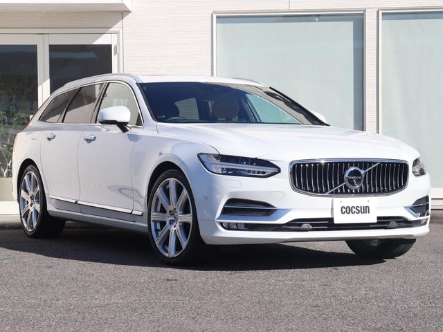 Ｖ９０ Ｔ６　ＡＷＤ　インスクリプション　Ｂｏｗｅｒｓ＆Ｗｉｌｋｉｎｓプレミアムオーディオ　パノラマガラスサンルーフ　パーフォレーテッドファインナッパレザー　シートヒーター　シートベンチレーション　ステアリングヒーター　マッサージ機能　禁煙車（6枚目）
