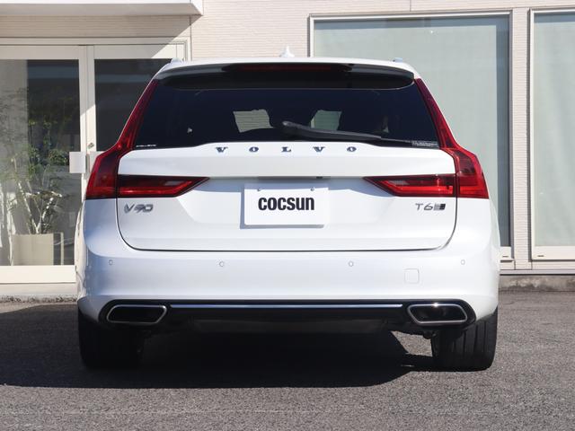 Ｖ９０ Ｔ６　ＡＷＤ　インスクリプション　Ｂｏｗｅｒｓ＆Ｗｉｌｋｉｎｓプレミアムオーディオ　パノラマガラスサンルーフ　パーフォレーテッドファインナッパレザー　シートヒーター　シートベンチレーション　ステアリングヒーター　マッサージ機能　禁煙車（9枚目）