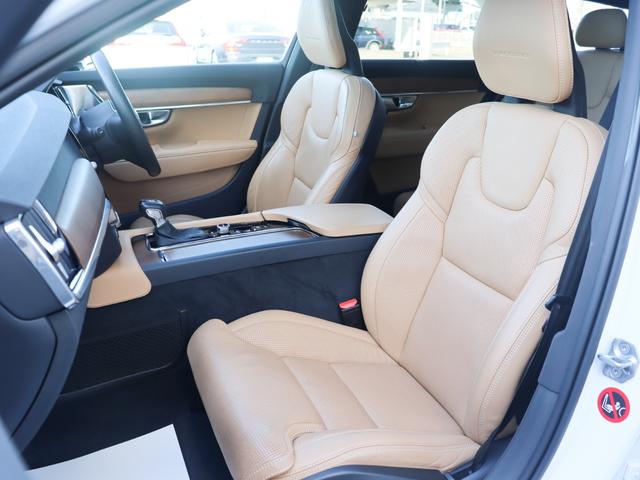 Ｖ９０ Ｔ６　ＡＷＤ　インスクリプション　Ｂｏｗｅｒｓ＆Ｗｉｌｋｉｎｓプレミアムオーディオ　パノラマガラスサンルーフ　パーフォレーテッドファインナッパレザー　シートヒーター　シートベンチレーション　ステアリングヒーター　マッサージ機能　禁煙車（34枚目）