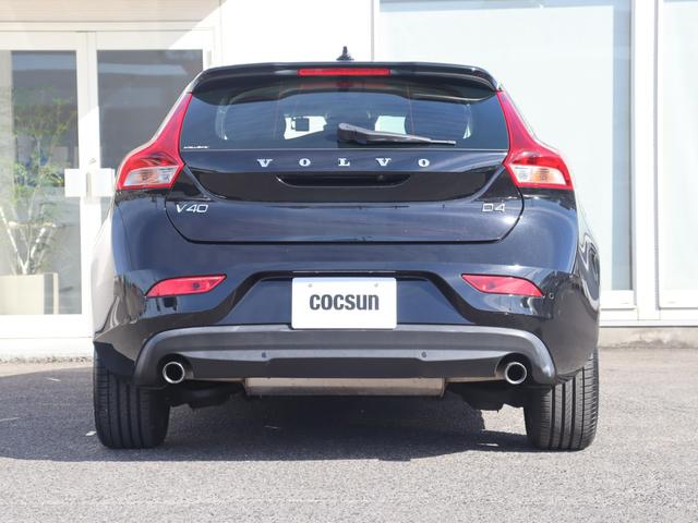 【純正部品の使用】オイルフィルター、ワイパーゴム、ブレーキフルード、冷却水、エアコンフィルターは純正部品を使用します。