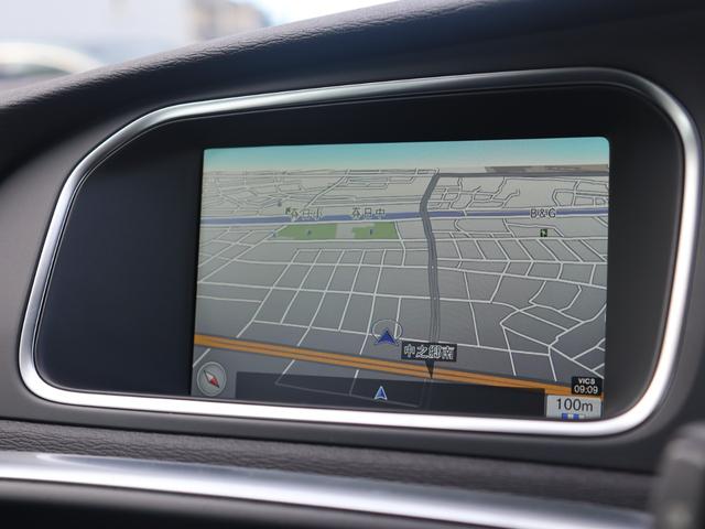 北名古屋店、土浦店は指定整備工場を所有。野田店、横浜店には認証整備工場を所有しています。それぞれの拠点に整備リフトやテスター等の設備機器を完備しています。