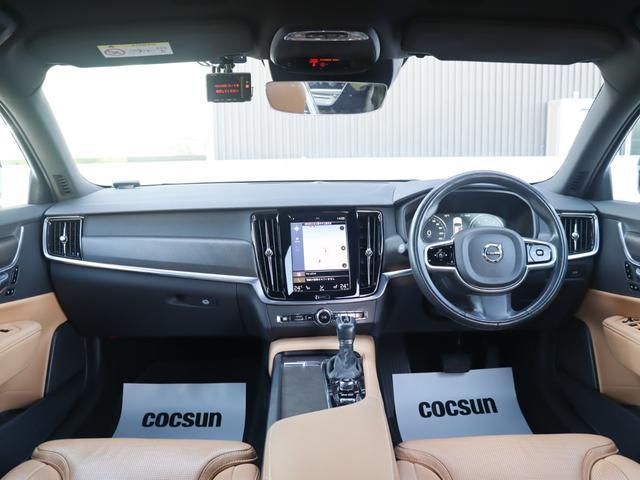 Ｖ９０ クロスカントリー　Ｔ５　ＡＷＤ　サマム　１９インチアルミホイール　パーフォレーテッドファインナッパレザー　マッサージ機能　シートヒーター　シートベンチレーション　リアエアコン　ナビゲーション　３６０°ビューカメラ　ドライブレコーダー　禁煙車（4枚目）