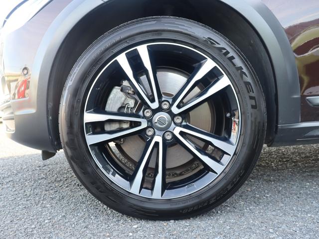 Ｖ９０ クロスカントリー　Ｔ５　ＡＷＤ　サマム　１９インチアルミホイール　パーフォレーテッドファインナッパレザー　マッサージ機能　シートヒーター　シートベンチレーション　リアエアコン　ナビゲーション　３６０°ビューカメラ　ドライブレコーダー　禁煙車（52枚目）