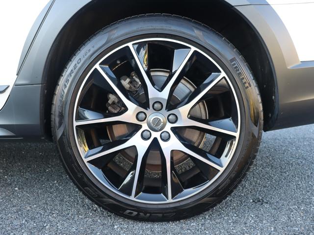 V90 クロスカントリー T6 AWD サマム エアサスペンション Bowers&Wilkinsプレミアムオーディオ パノラマガラスサンルーフ ポールスターエンジニアードソフトウェア ドライブレコーダー パーフォレーテッドファインナッパレザー 禁煙(52枚目)