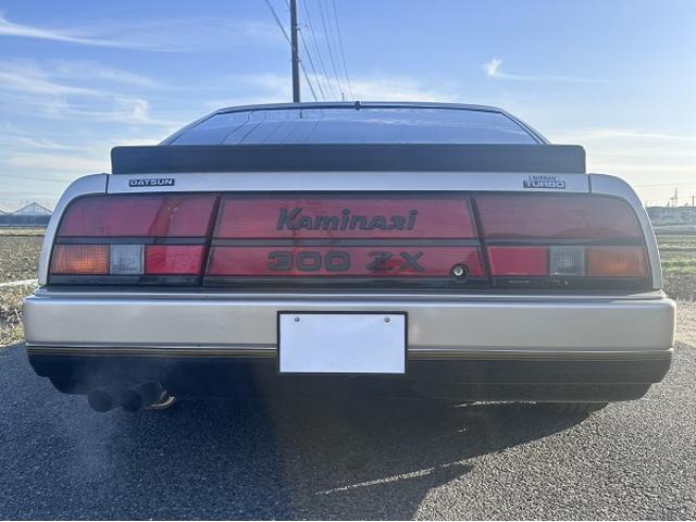 米国日産その他 　５０周年アニバーサリーＺ　３００ＺＸ　Ｔｕｒｂｏ　Ｔ－ｔｏｐ　５０ｔｈ　Ａｎｎｉｖｅｒｓａｒｙ　・５ＭＴ・デジタルメーター・ＪＤＳホイール・ローダウン　１９８４年製造（3枚目）