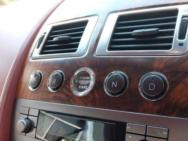 ＤＢ９ クーペ　タッチトロニック（31枚目）