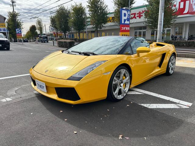 ガヤルド・スパイダー ベースグレード　ｅギア　４ＷＤ（3枚目）