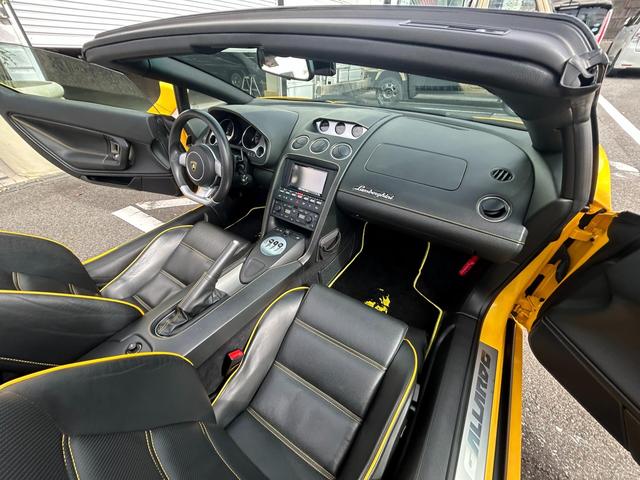 ガヤルド・スパイダー ベースグレード　ｅギア　４ＷＤ（18枚目）