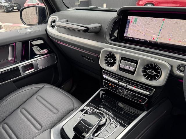 Ｇクラス Ｇ４００ｄ　ＡＭＧライン　ＭＰ２０２２００１　ガラススライディングルーフ　ラグジュアリーＰＫＧ　アダプティブダンピング付きサスペンション（44枚目）