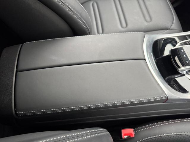 Ｇクラス Ｇ４００ｄ　ＡＭＧライン　ＭＰ２０２２００１　ガラススライディングルーフ　ラグジュアリーＰＫＧ　アダプティブダンピング付きサスペンション（52枚目）